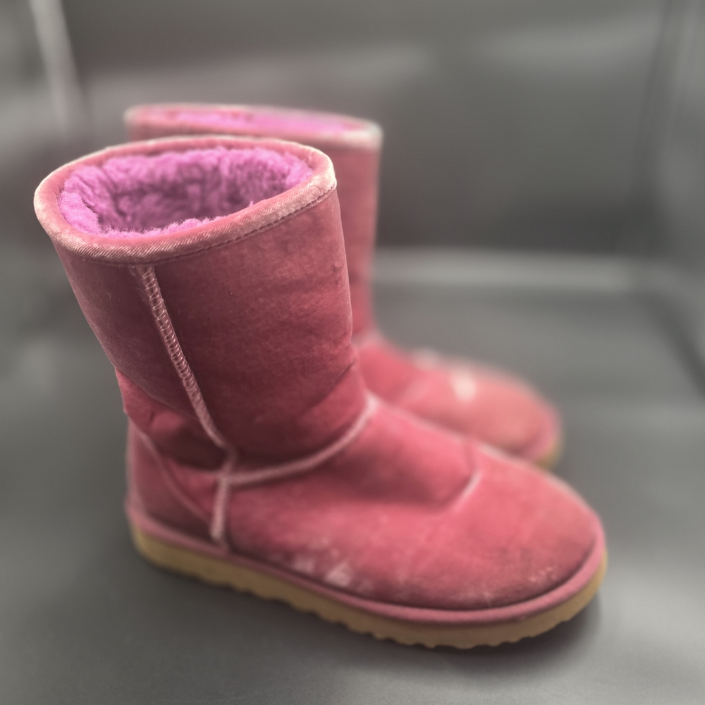 Maroon Uggs Boots